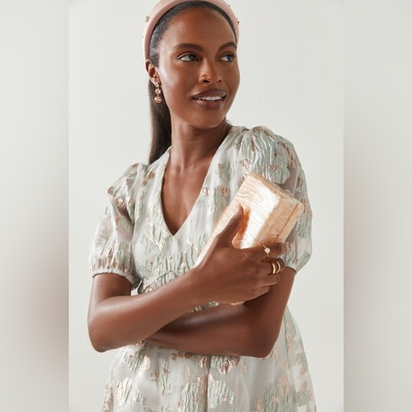 Elsa Acrylic Swirl Rounded Box Clutch Bag - Picture 8 of 8